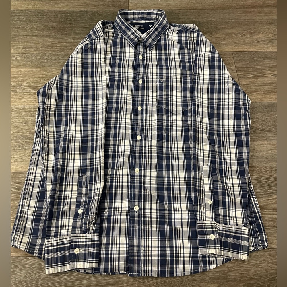 American Eagle plaid shirt